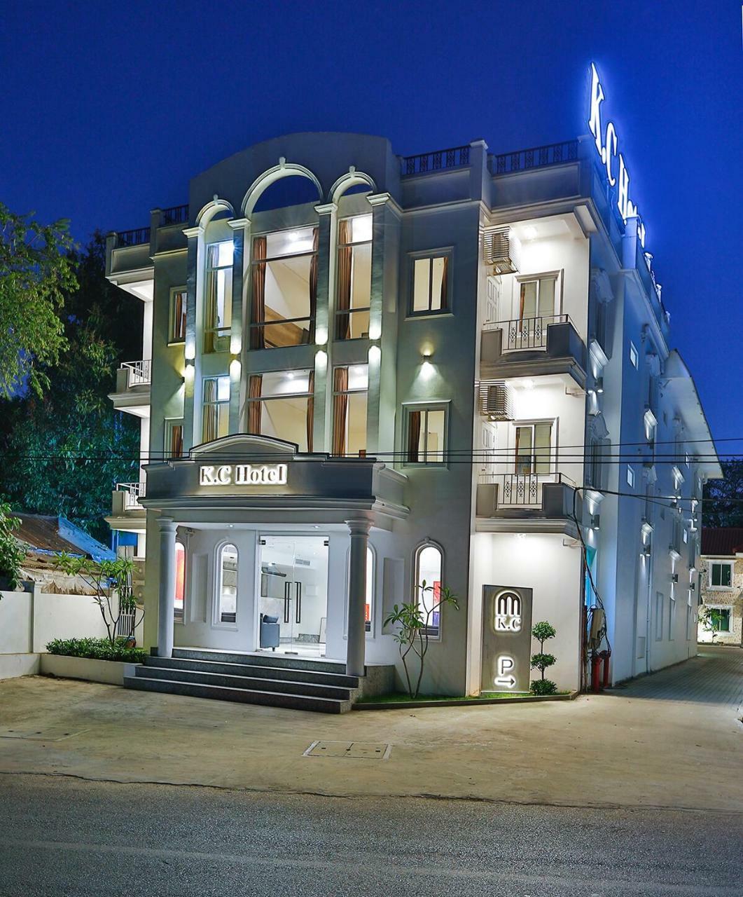 K.C Residence Yangon Exterior photo