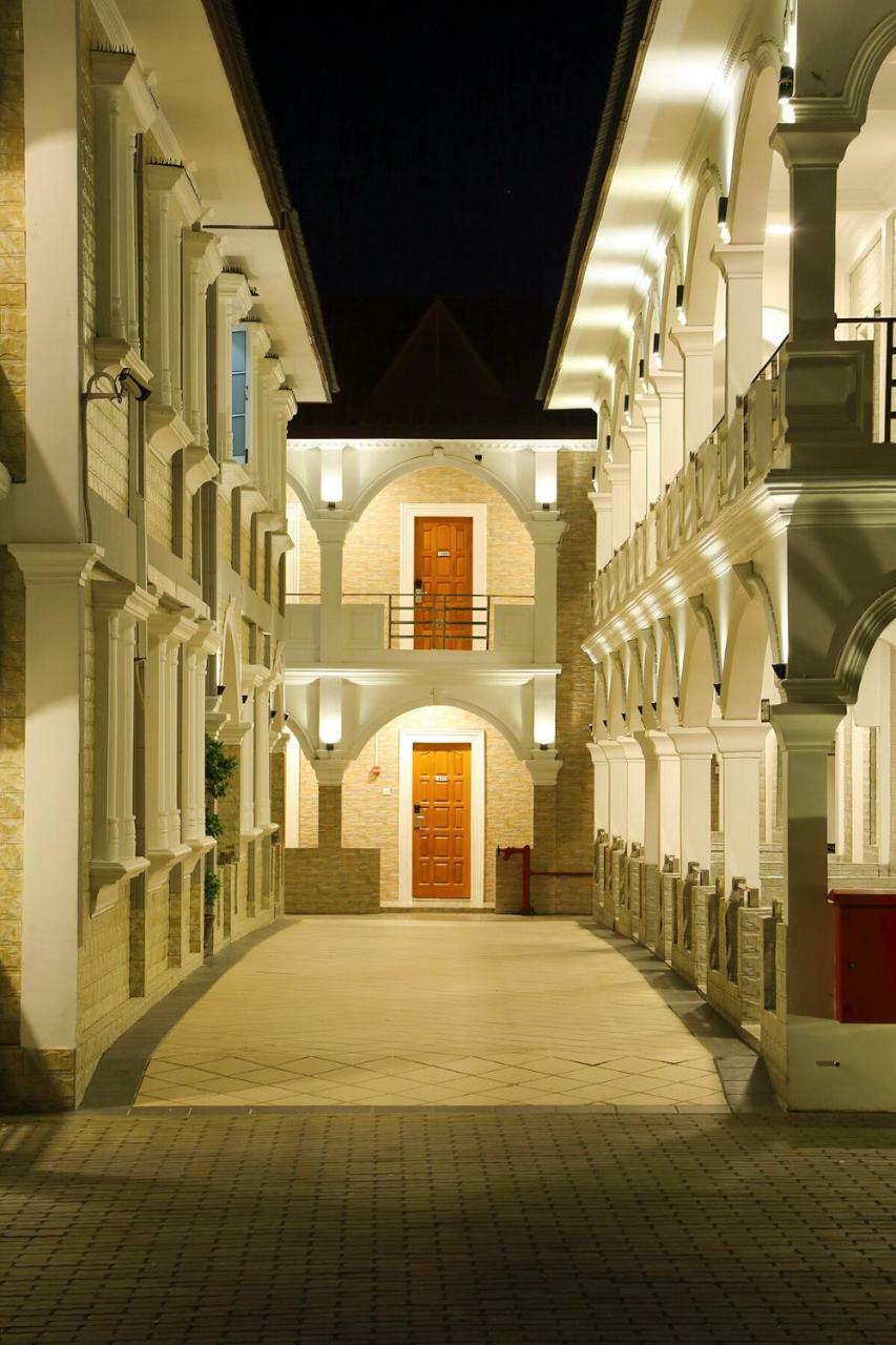 K.C Residence Yangon Exterior photo